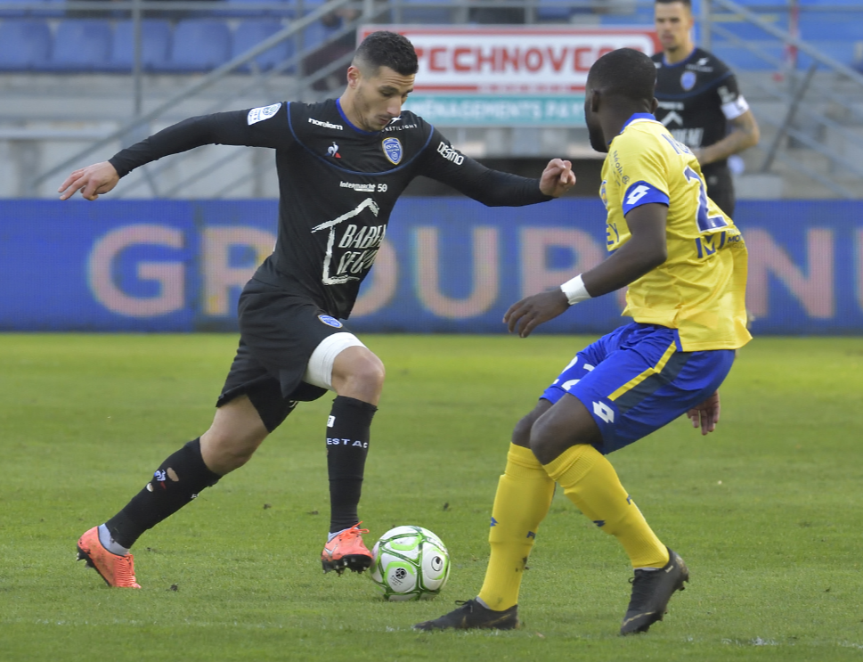 开云网站-斯图加特发布备战花絮，清晨状态回暖，法甲任务艰巨，数据趋势出现新变化(德甲斯图加特vs拜仁慕尼黑)