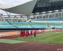 开云体育地址-离谱！今晨上海海港备战中超赛前国际米兰备战法甲，JackeyLove关键时刻连败 